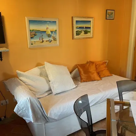 Casa Ursula A 800 M Dal Mare Apartamento *