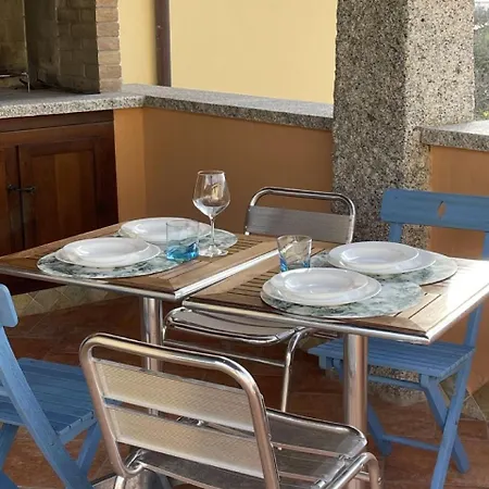 Casa Ursula A 800 M Dal Mare