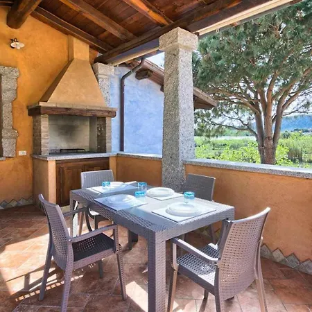 Apartamento Casa Ursula A 800 M Dal Mare Chia