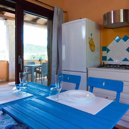 Apartament Casa Ursula A 800 M Dal Mare