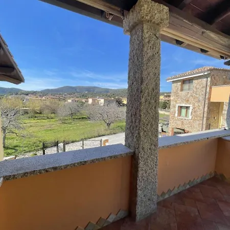Apartament Casa Ursula A 800 M Dal Mare